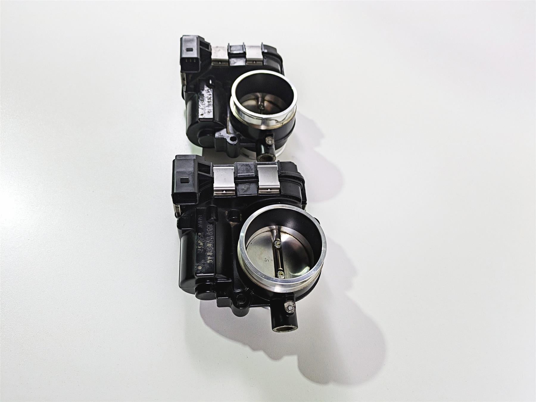 2019 BMW R1250RT K52 Throttle Body Bodies Set 13548568757 {{ shop.shopifyCountryName }} - Mototech271