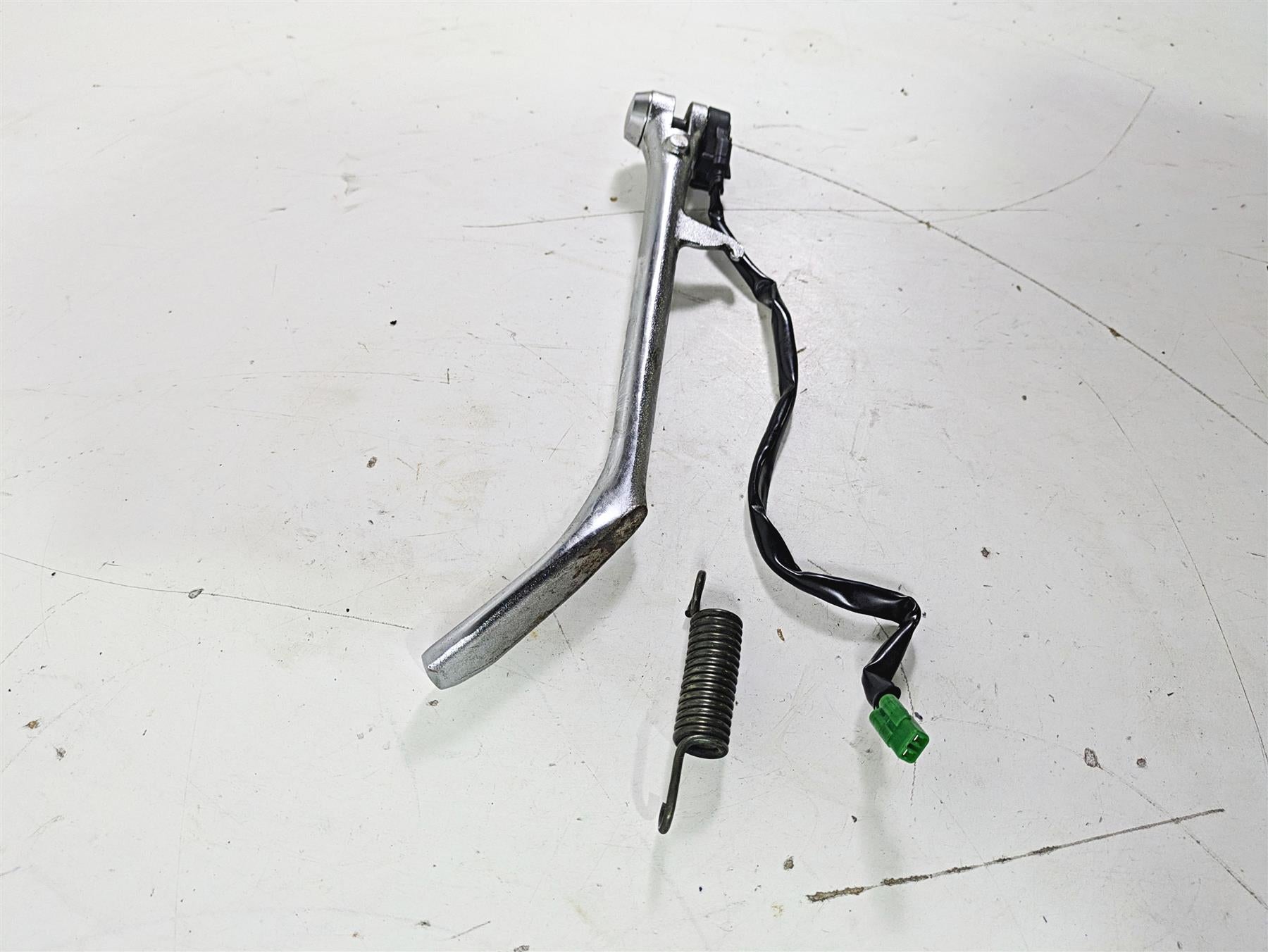 2002 Honda V-Twin VTX1800 C Side Kick Stand Kickstand 50530-MCH-000 {{ shop.shopifyCountryName }} - Mototech271