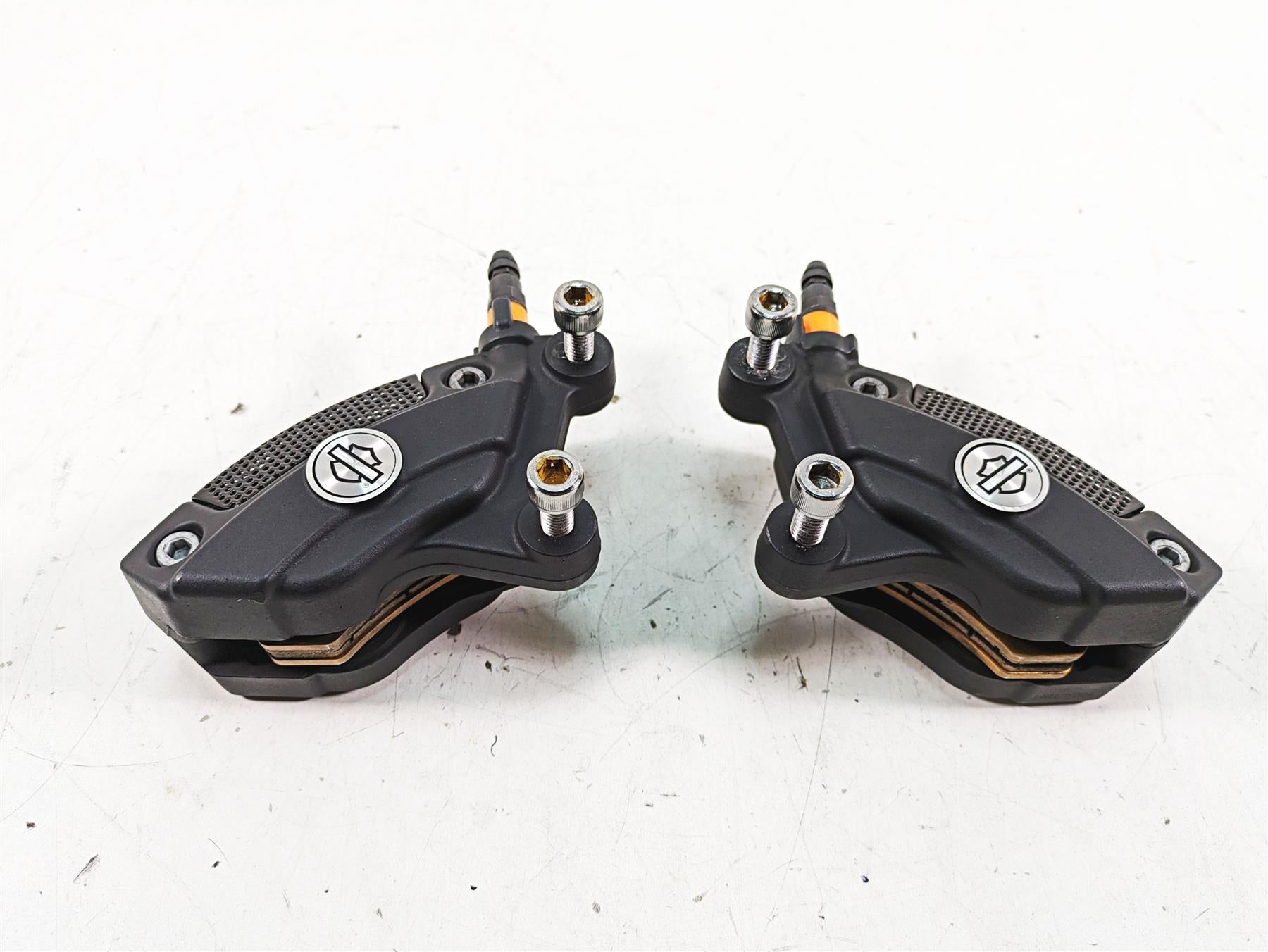 2015 Harley Touring FLHXS Street Glide Front Brake Caliper Set 43027-08 44023-08 {{ shop.shopifyCountryName }} - Mototech271