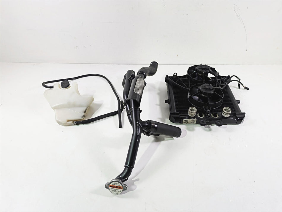2016 Harley VRSCDX Night Rod Radiator Fans Reservoir Hoses 26800027 {{ shop.shopifyCountryName }} - Mototech271