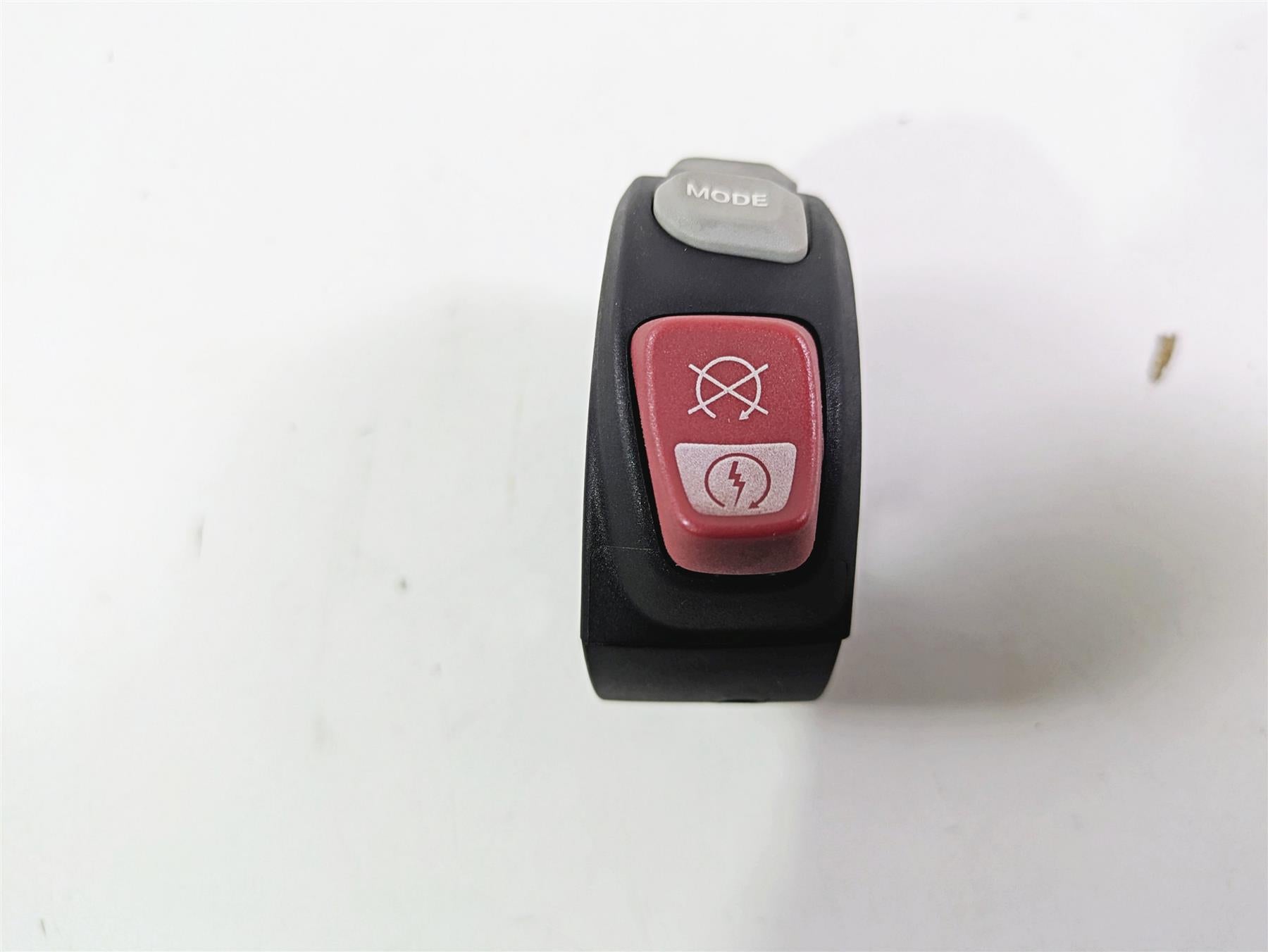 2017 BMW F800GS Adv K75 Right Hand Control Switch Grip Heater 61318567720 {{ shop.shopifyCountryName }} - Mototech271
