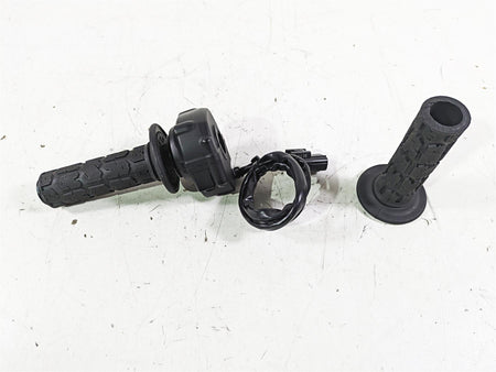 2020 Triumph Street Scrambler 900 Ride Fly By Wire Throttle Control T2044045 {{ shop.shopifyCountryName }} - Mototech271