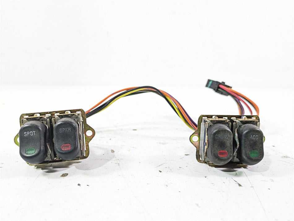 2003 Harley Touring FLHTCUI 100TH E-Glide Auxiliary Switch Set Cruise 70271-98 {{ shop.shopifyCountryName }} - Mototech271