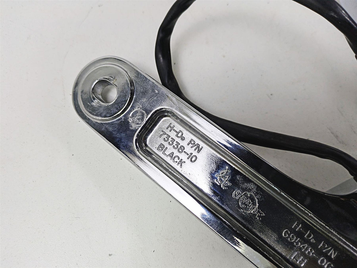 2011 Harley Touring FLHTCUSE CVO E-Glide Front Spot Head Light Blinkers 69560-06 {{ shop.shopifyCountryName }} - Mototech271