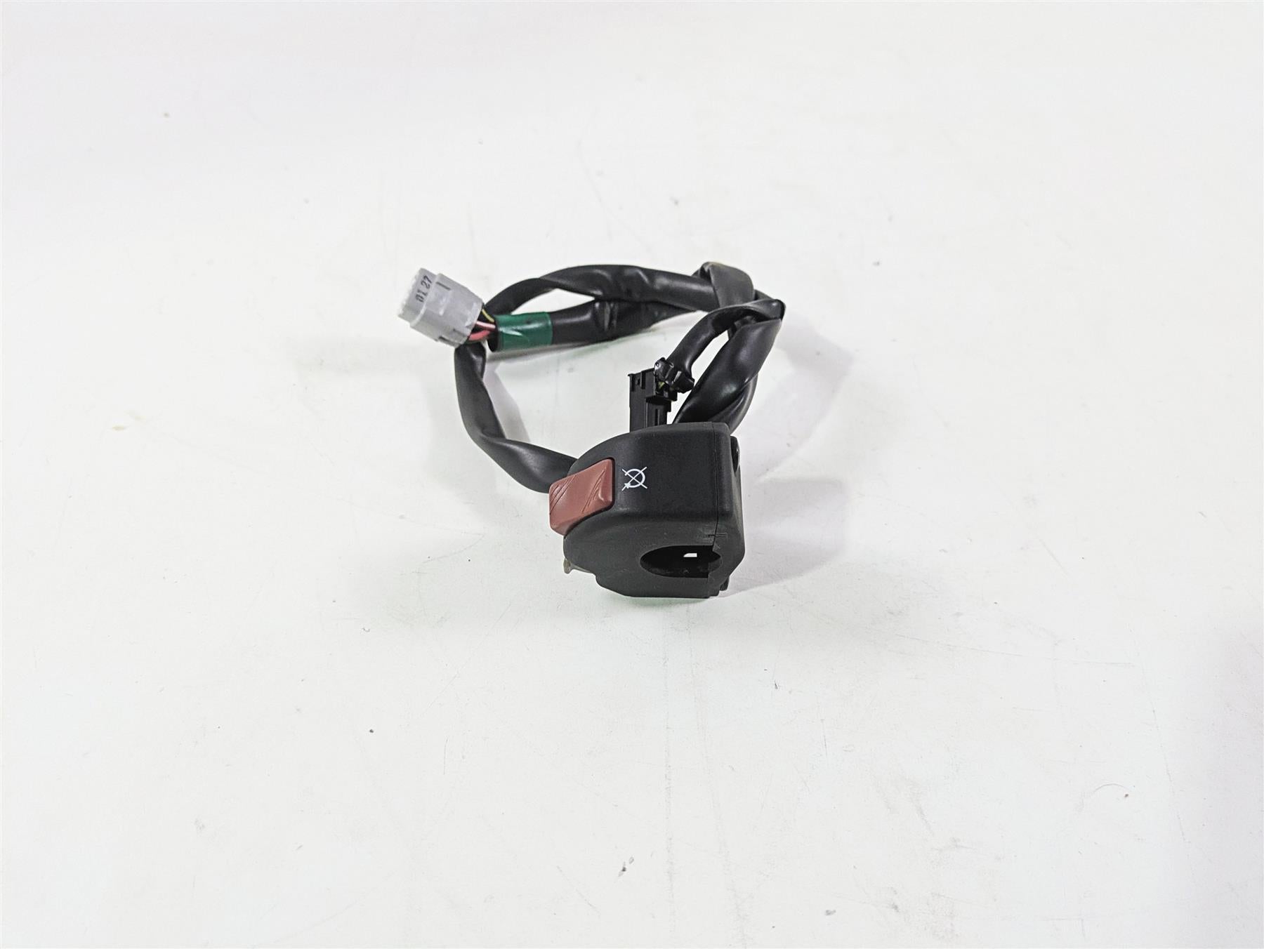 2020 Kawasaki ZX6R ZX636 Ninja Right Hand Control Switch Start Kill 46091-0421 {{ shop.shopifyCountryName }} - Mototech271