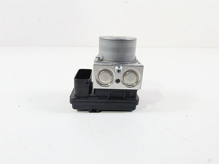 2023 Yamaha MT10 MTN1000 Abs Brake Pump Unit Module B5Y-85930-00 {{ shop.shopifyCountryName }} - Mototech271