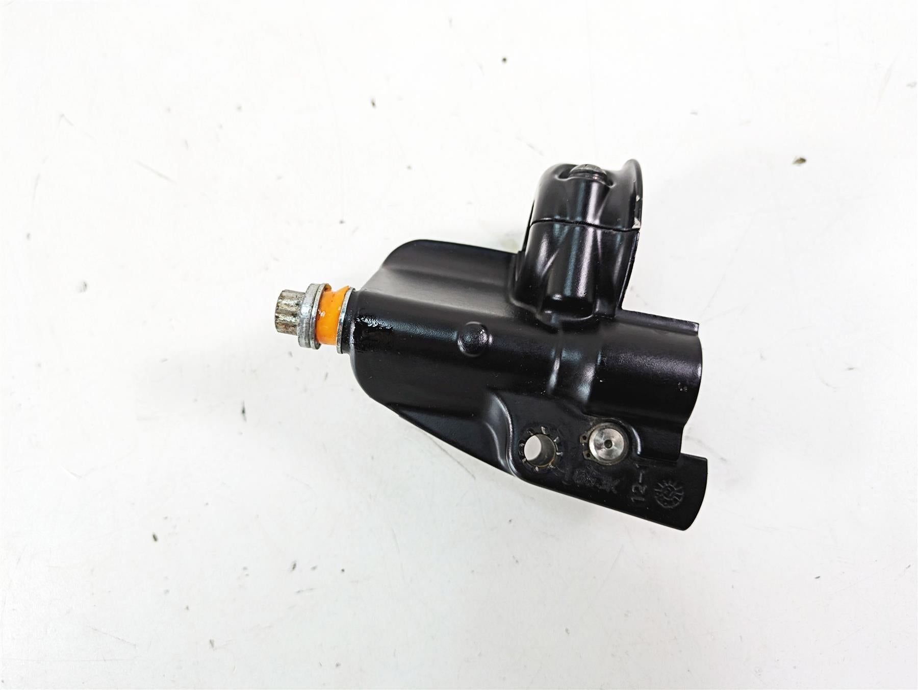 2013 Harley Softail FLSTC Heritage Classic Front Master Cylinder 9/16 45029-11D {{ shop.shopifyCountryName }} - Mototech271