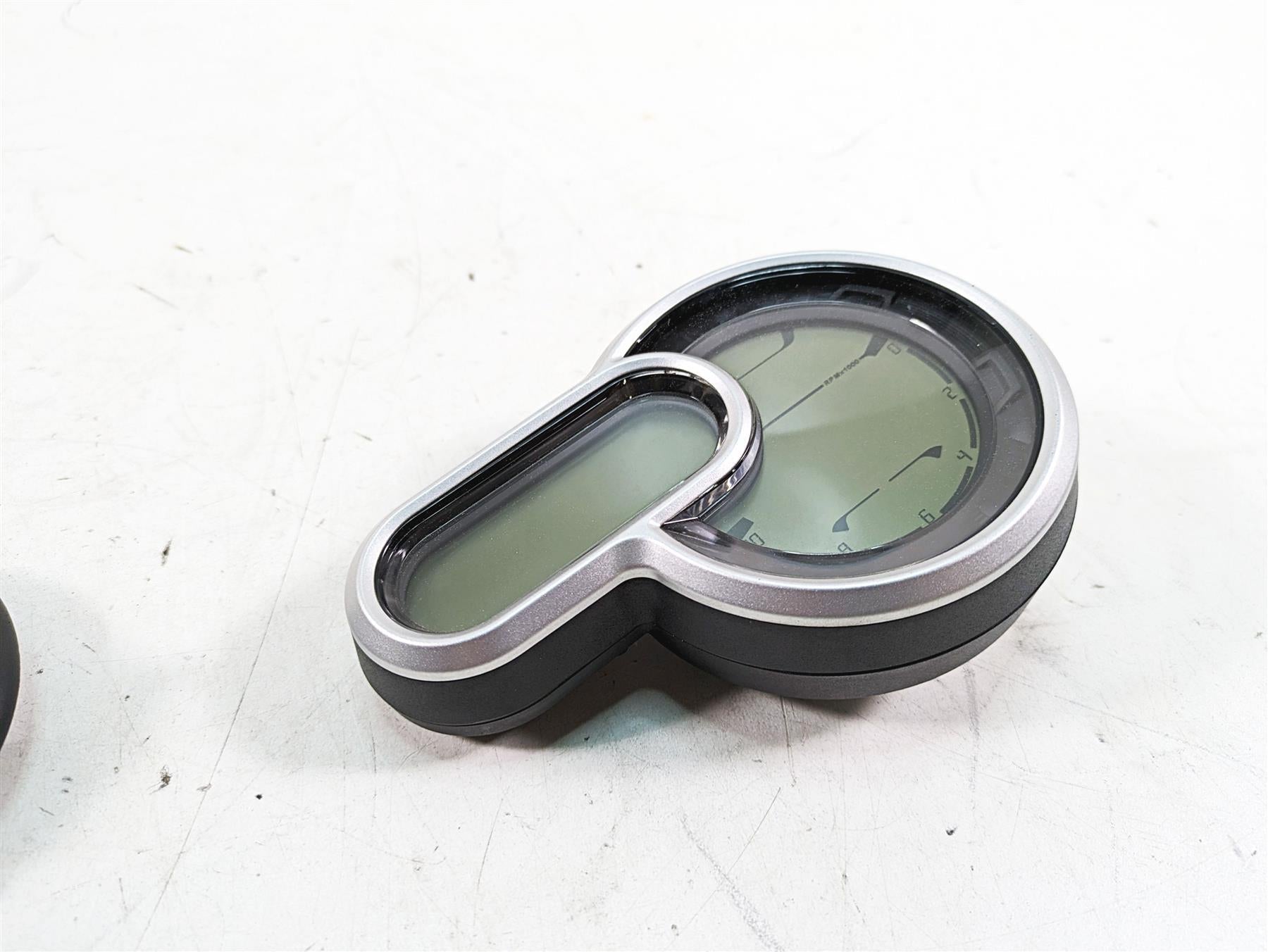 2020 Ducati Scrambler 1100 Sport Pro Speedometer Gauge 908miles 40611761B {{ shop.shopifyCountryName }} - Mototech271
