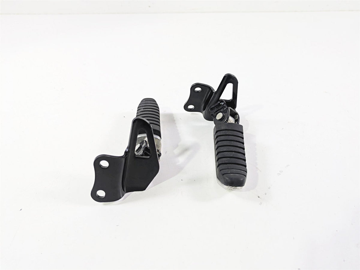 2019 Suzuki M109R VZR1800 Boulevard Rear Passenger Footpeg Set 43600-48G00 {{ shop.shopifyCountryName }} - Mototech271