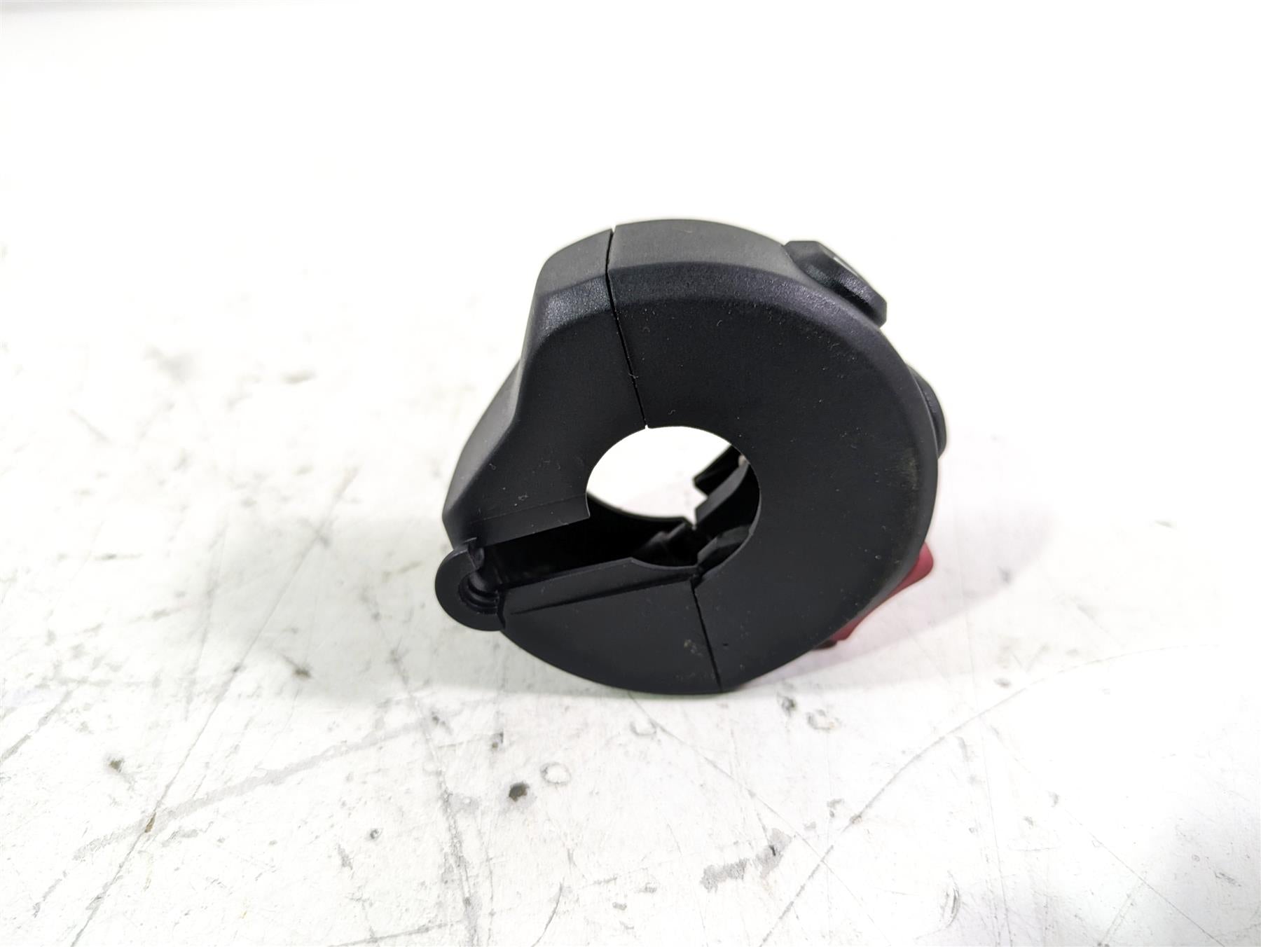2022 BMW R1250 RT K052 Right Hand Start Stop Control Switch 61318394468 {{ shop.shopifyCountryName }} - Mototech271