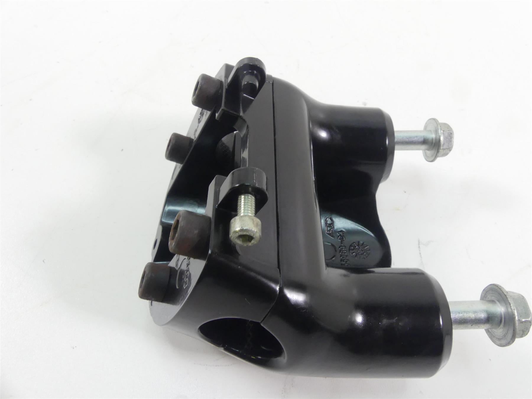 2006 Harley VRSCD Night Rod Handlebar Riser Speedometer Mount Set 55989-04 {{ shop.shopifyCountryName }} - Mototech271
