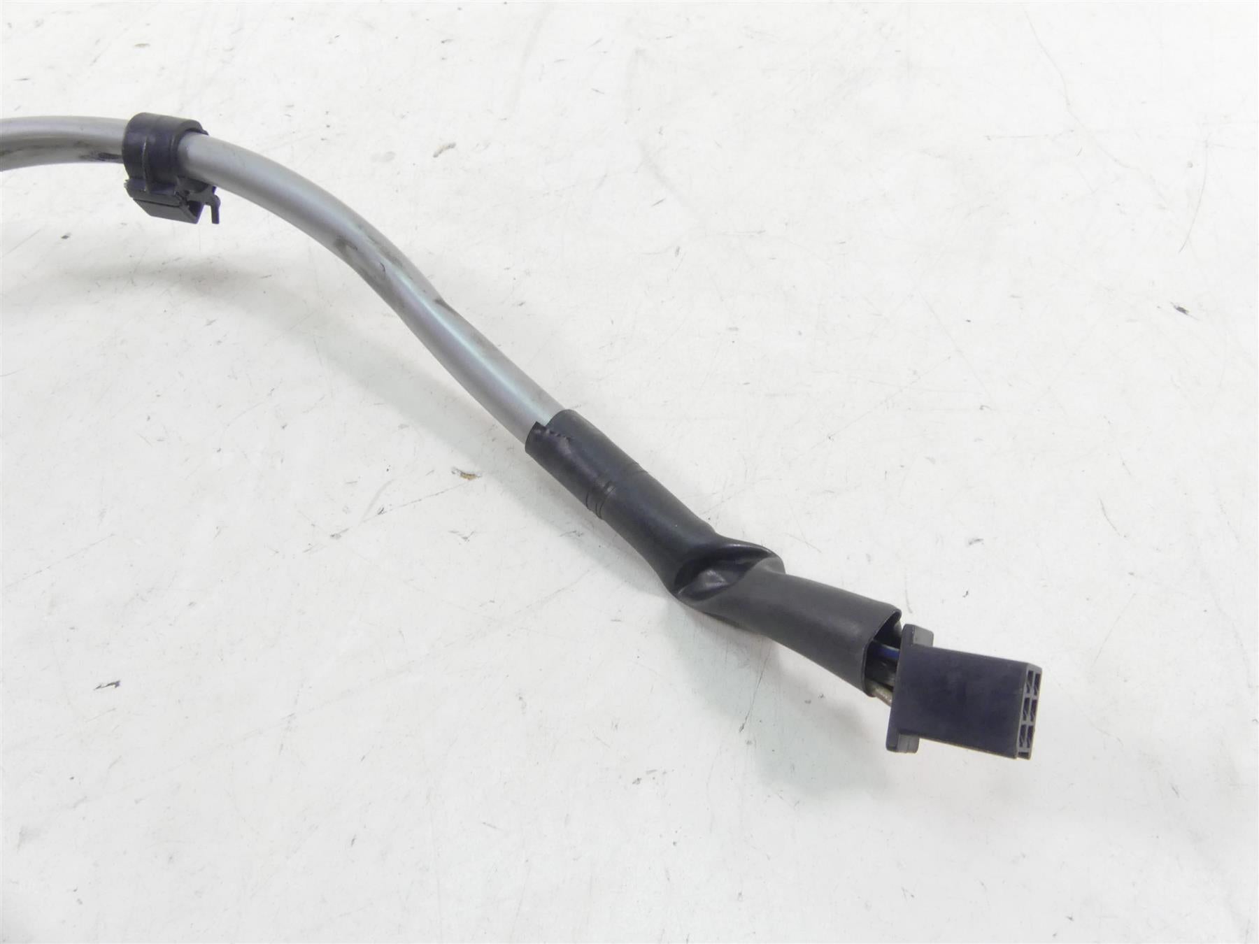 2002 Yamaha XVS1100 V-Star Right Hand Start Stop Control Switch 5BN-83975-00-00 {{ shop.shopifyCountryName }} - Mototech271