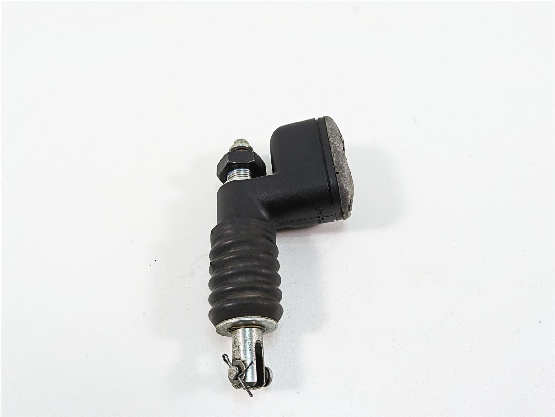 2006 Harley Touring FLHXI Street Glide Rear Brake Master Cylinder 41767-05E {{ shop.shopifyCountryName }} - Mototech271