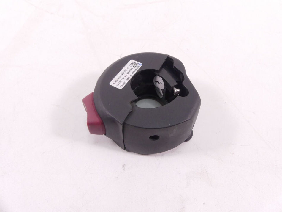 2013 BMW R1200RT K26 Right Control Switch Start Stop Kill Heat 61318546174 {{ shop.shopifyCountryName }} - Mototech271