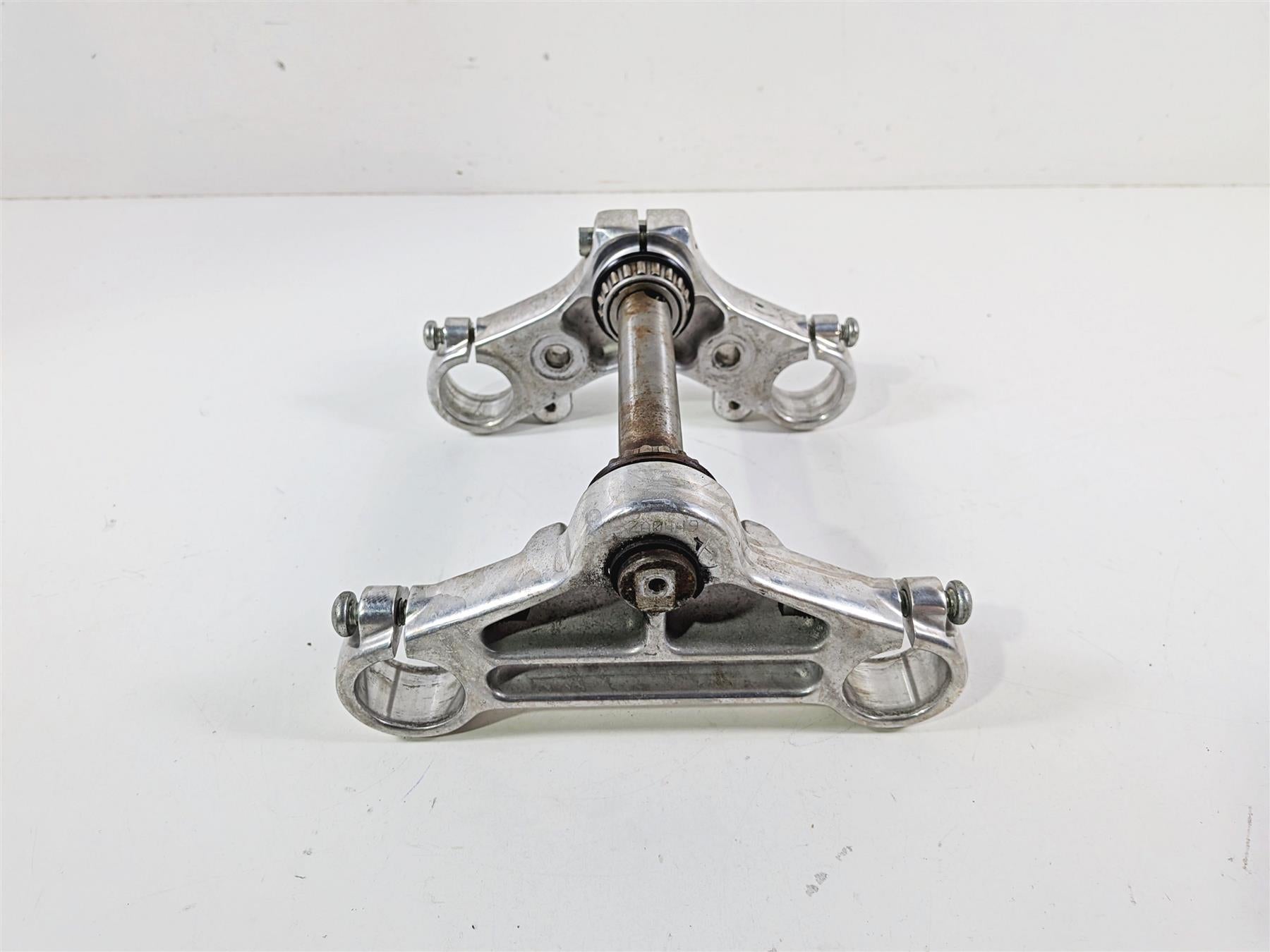 2006 Harley Sportster XL883 Low Upper Lower Triple Tree 39mm 46126-04 45966-04 {{ shop.shopifyCountryName }} - Mototech271