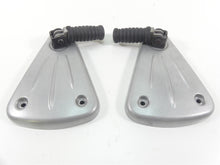 Load image into Gallery viewer, 2002 Triumph Bonneville America Rear Passenger Footpeg Foot Peg Set T2081040
