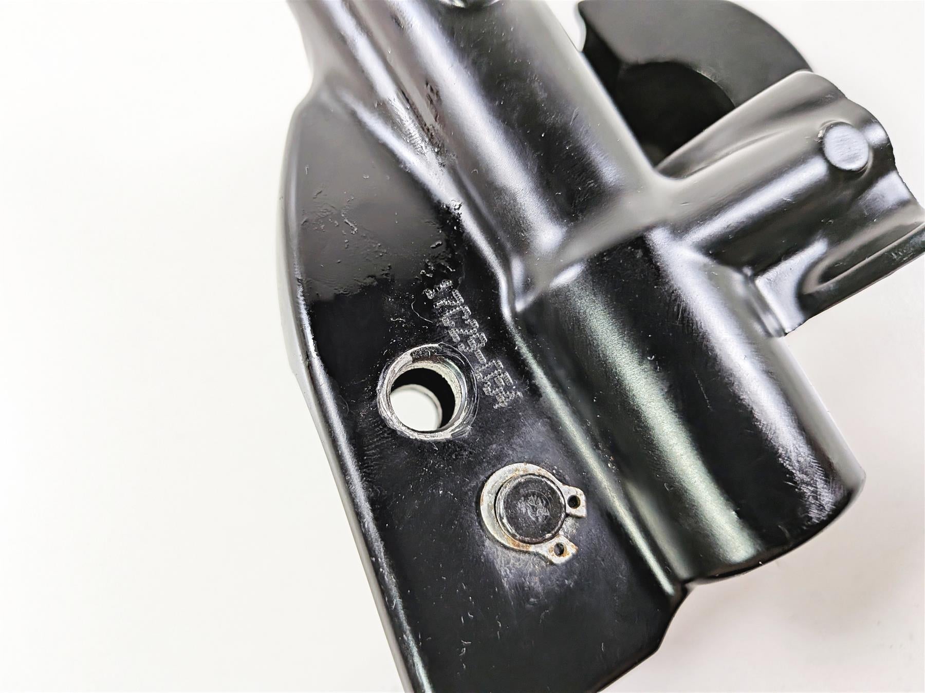 2017 Harley Touring FLHXS Street Glide Front Brake Master Cylinder 11/16 44551-08F {{ shop.shopifyCountryName }} - Mototech271