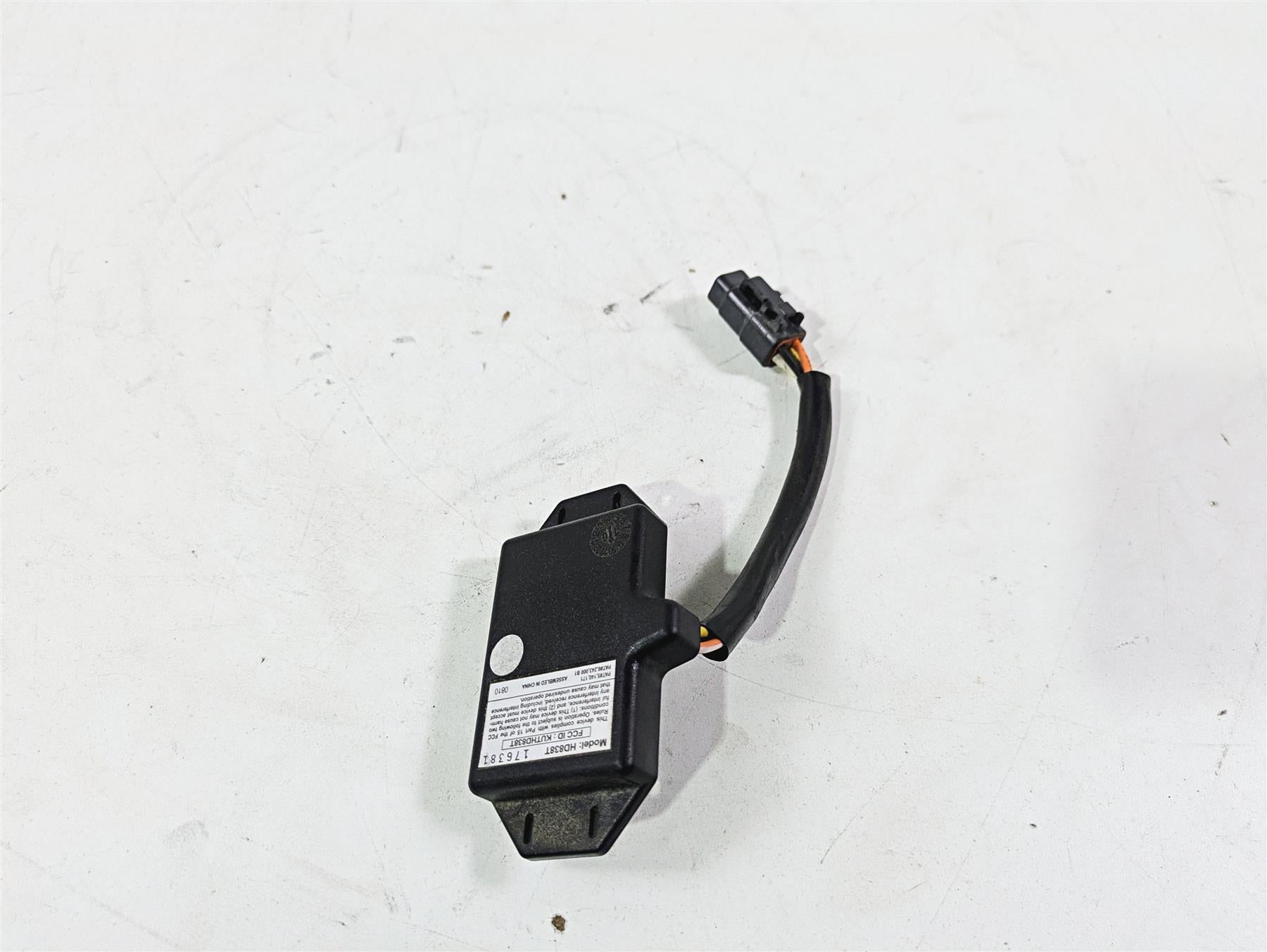 2011 Harley Touring FLHTCUSE CVO E-Glide Garage Door Transmitter 91561-01 HD838T {{ shop.shopifyCountryName }} - Mototech271