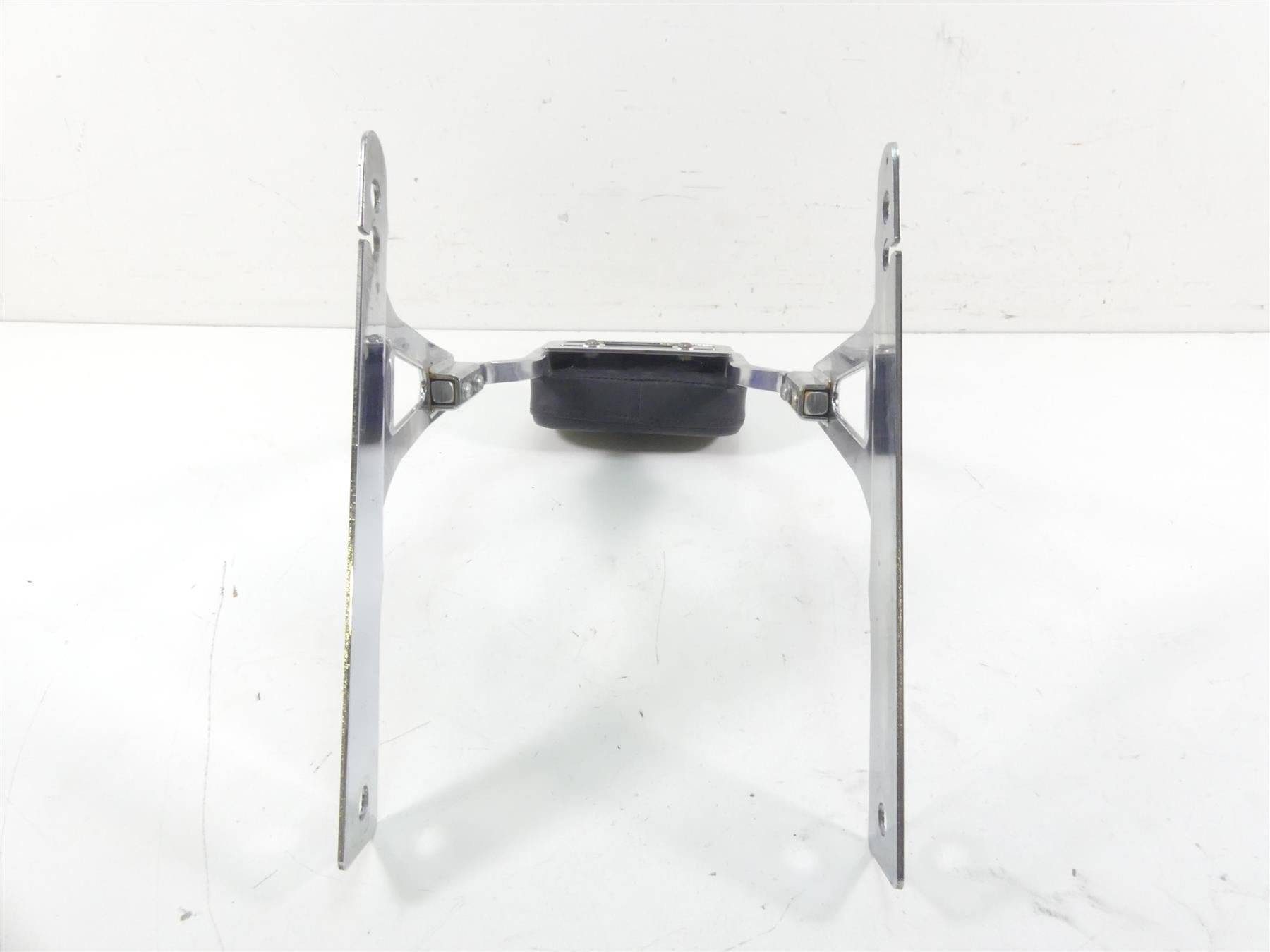 2009 Harley FXDL Dyna Low Rider Low Short OEM Passenger Backrest Sissy Bar {{ shop.shopifyCountryName }} - Mototech271