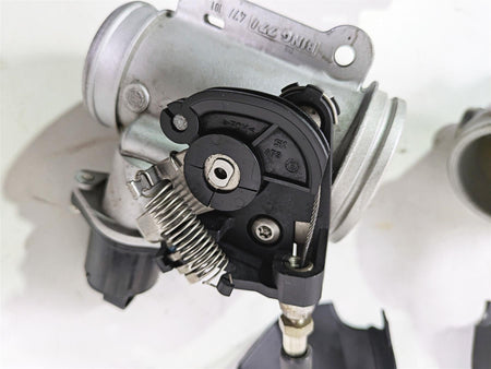 2009 BMW R1200GS K255 Adv Throttle Body Set & Cables - Read 13547705239 {{ shop.shopifyCountryName }} - Mototech271