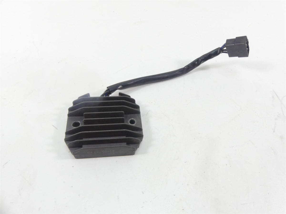 1998 Kawasaki VN800 Vulcan Rectifier Voltage Regulator SH650-12 21066-1099 {{ shop.shopifyCountryName }} - Mototech271