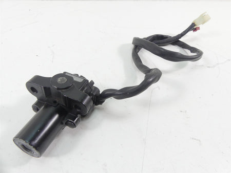 2007 Yamaha FZ1 Fazer Ignition Switch Key Tank Seat Lock Set 3C3-82501-10-00 {{ shop.shopifyCountryName }} - Mototech271