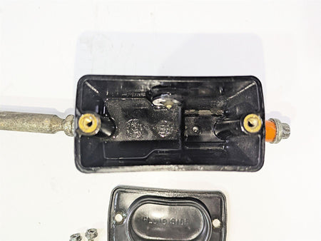1999 Harley Dyna FXDL Low Rider Rear Brake Master Cylinder 42474-90C {{ shop.shopifyCountryName }} - Mototech271