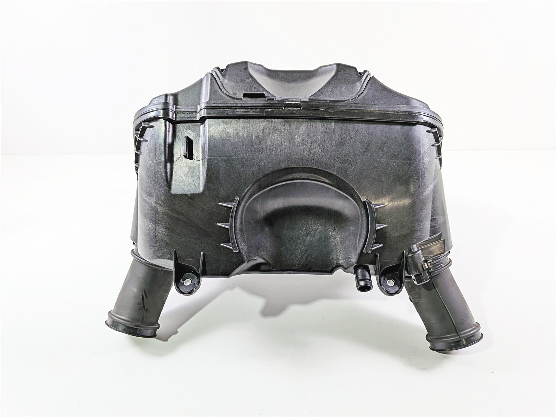 2023 BMW R1250RT RTP K52 Air Cleaner Breather Filter & Tubes 13718567190 {{ shop.shopifyCountryName }} - Mototech271