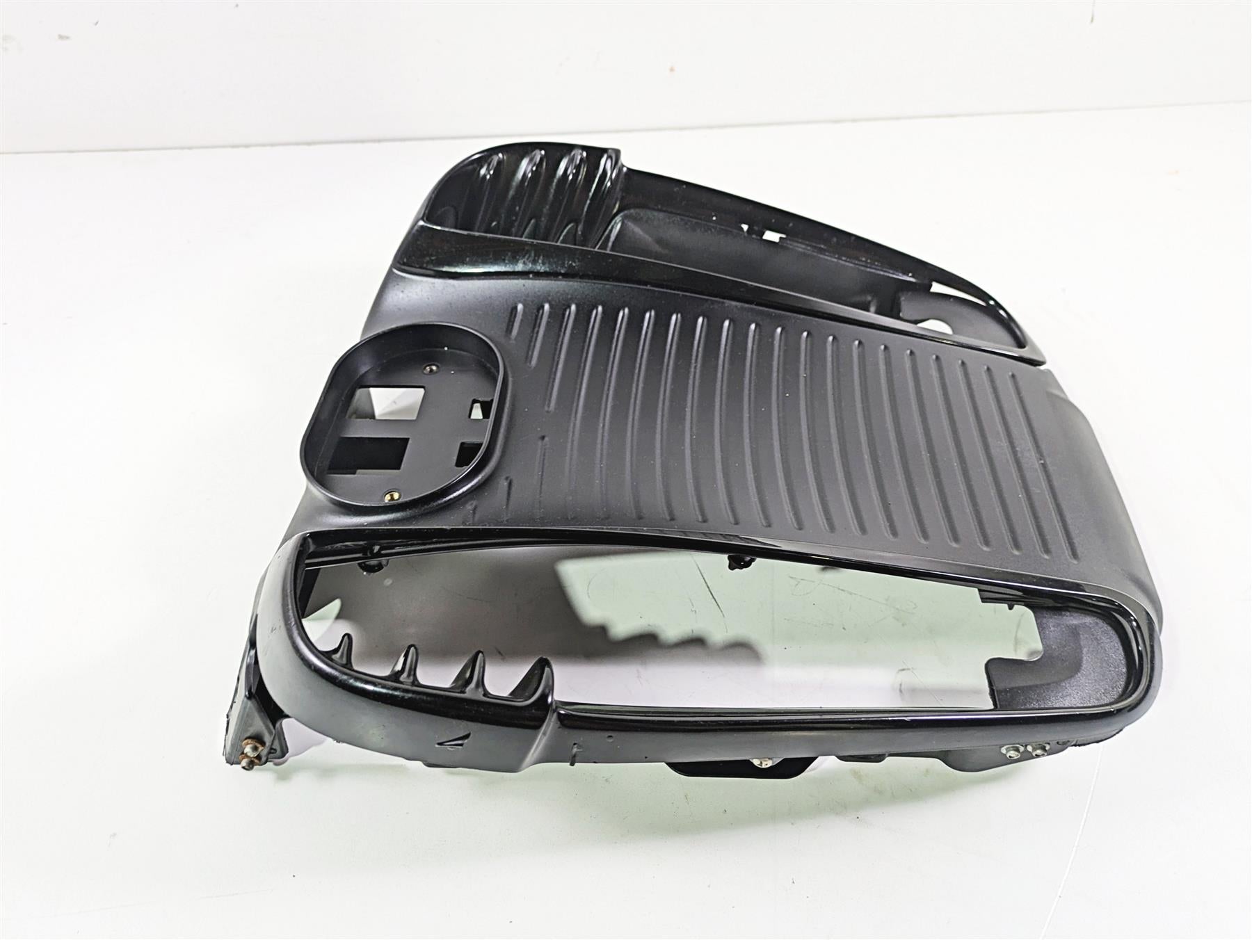 2016 Harley VRSCDX Night Rod Radiator Center Cover Fairing 26813-08A {{ shop.shopifyCountryName }} - Mototech271