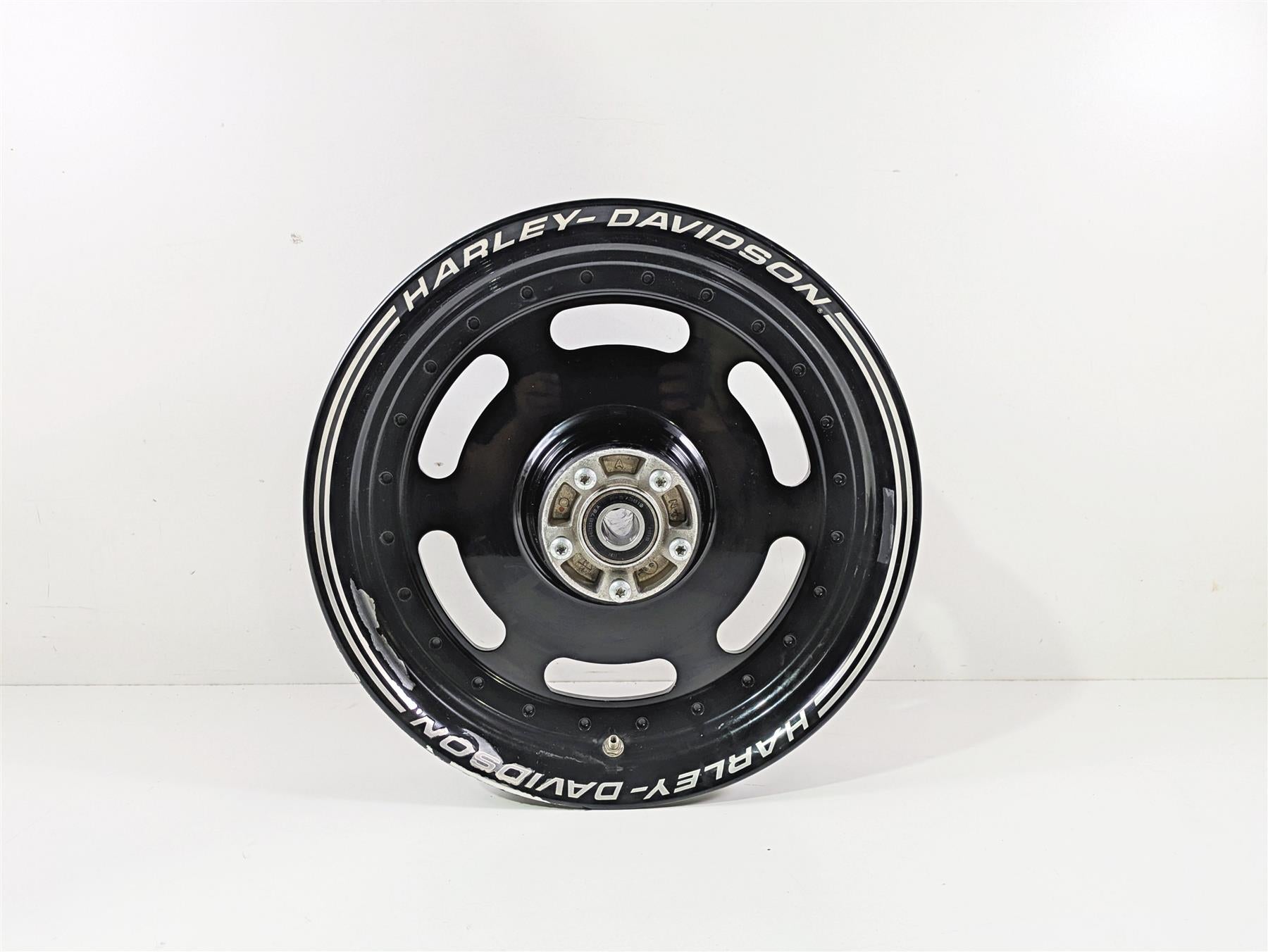 2016 Harley FXDF Dyna Fat Bob Front Wheel Rim 16x3 Black - Read 43300254 {{ shop.shopifyCountryName }} - Mototech271