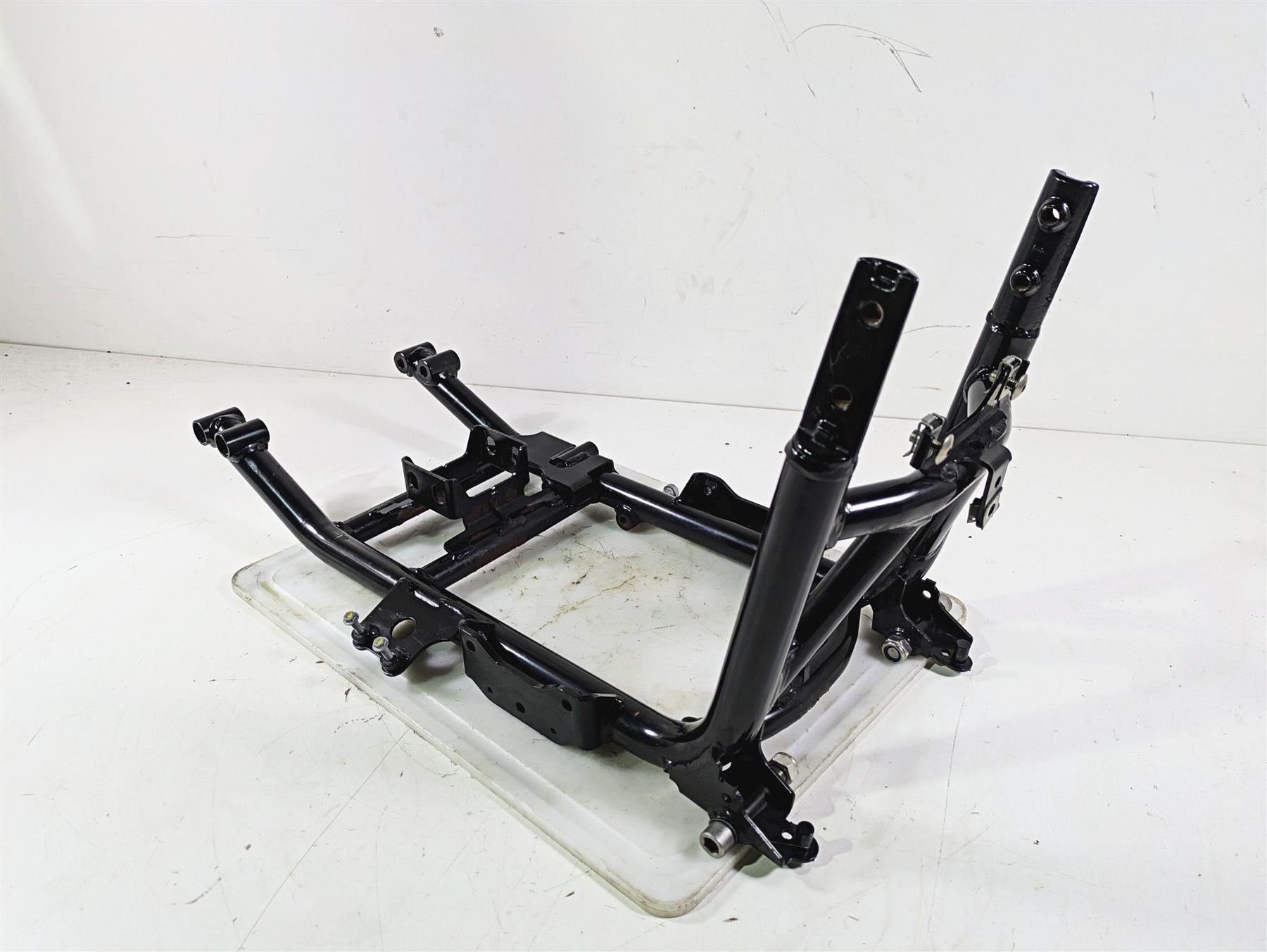 2014 Moto Guzzi California 1400 Touring Lower Frame Rail Section 886837 {{ shop.shopifyCountryName }} - Mototech271