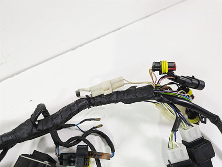 2008 Aprilia RSVR 1000 Factory Main Wiring Harness Loom - No Cuts AP8127681 {{ shop.shopifyCountryName }} - Mototech271