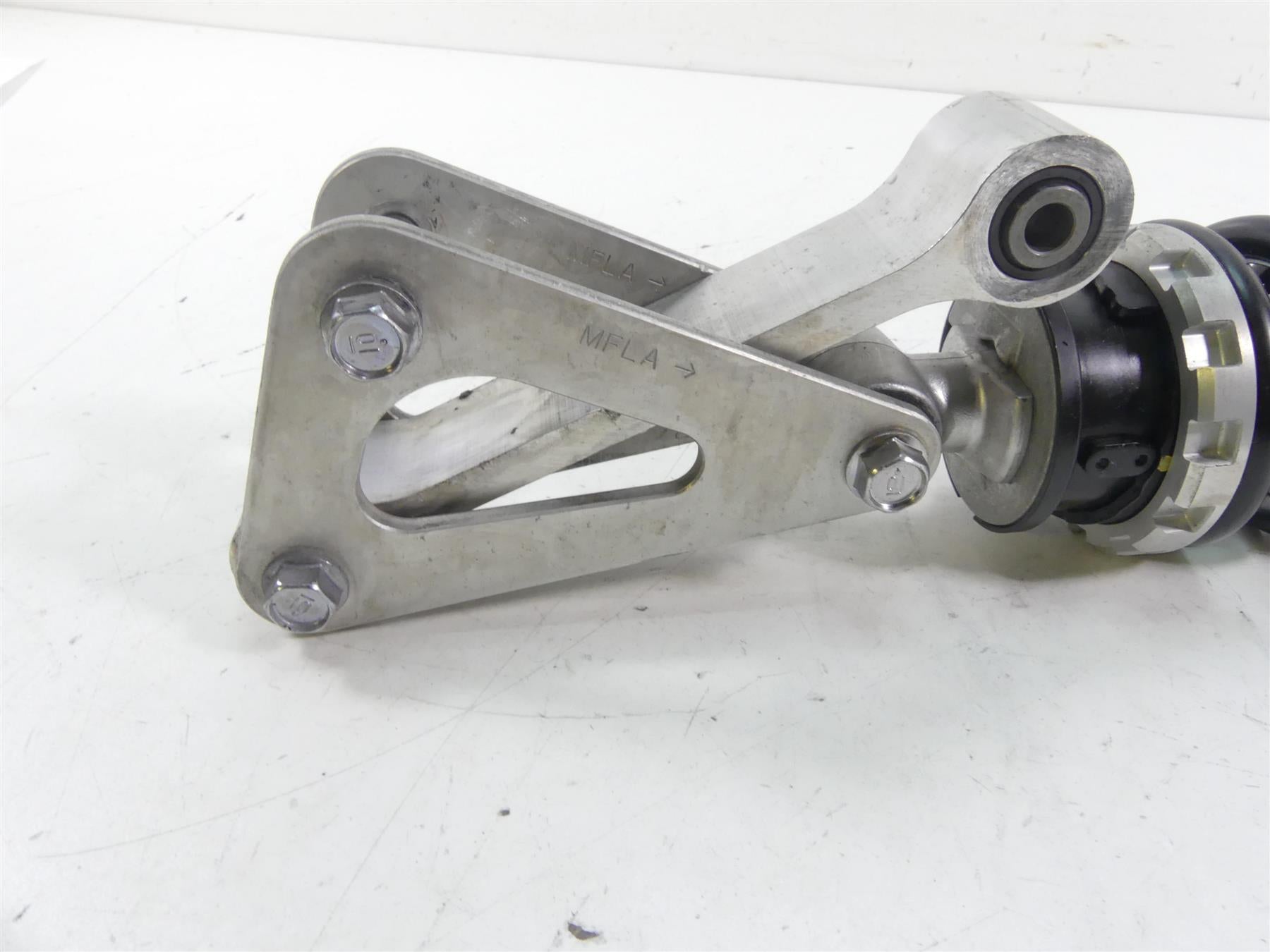 2015 Honda CBR1000 RR SC59 Rear Showa Shock Damper & Linkage 52400-MGP-306 {{ shop.shopifyCountryName }} - Mototech271