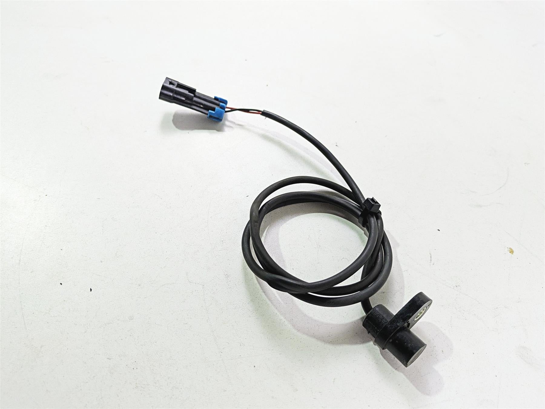 2017 Indian Chieftain Limited Front Abs Brake Wheel Speed Sensor 4013251 {{ shop.shopifyCountryName }} - Mototech271