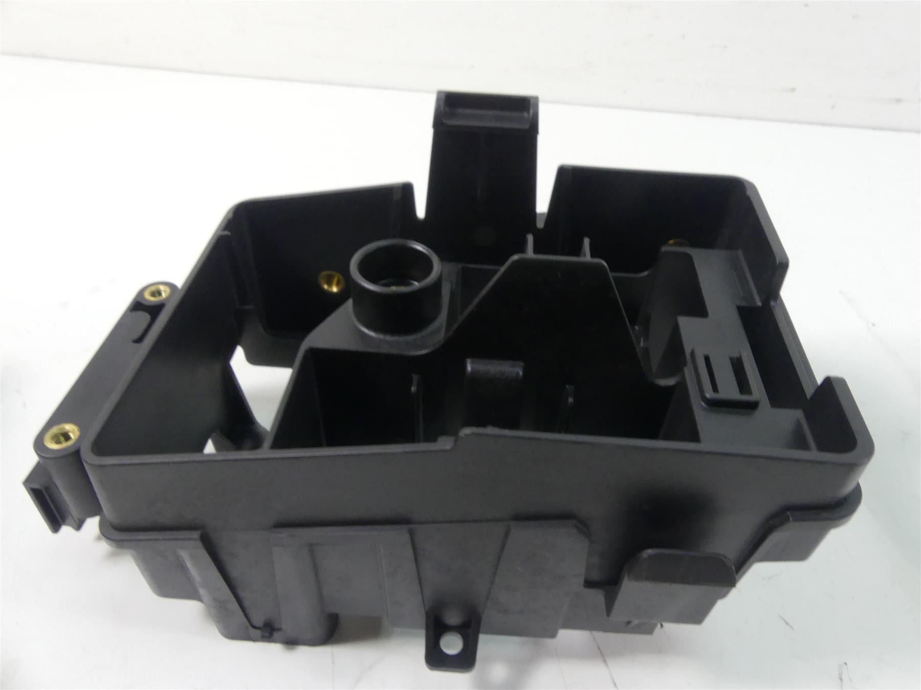 2014 Harley Dyna FXDF Fat Bob Electric Tray Carrier Holder & Cover 70367-12 {{ shop.shopifyCountryName }} - Mototech271