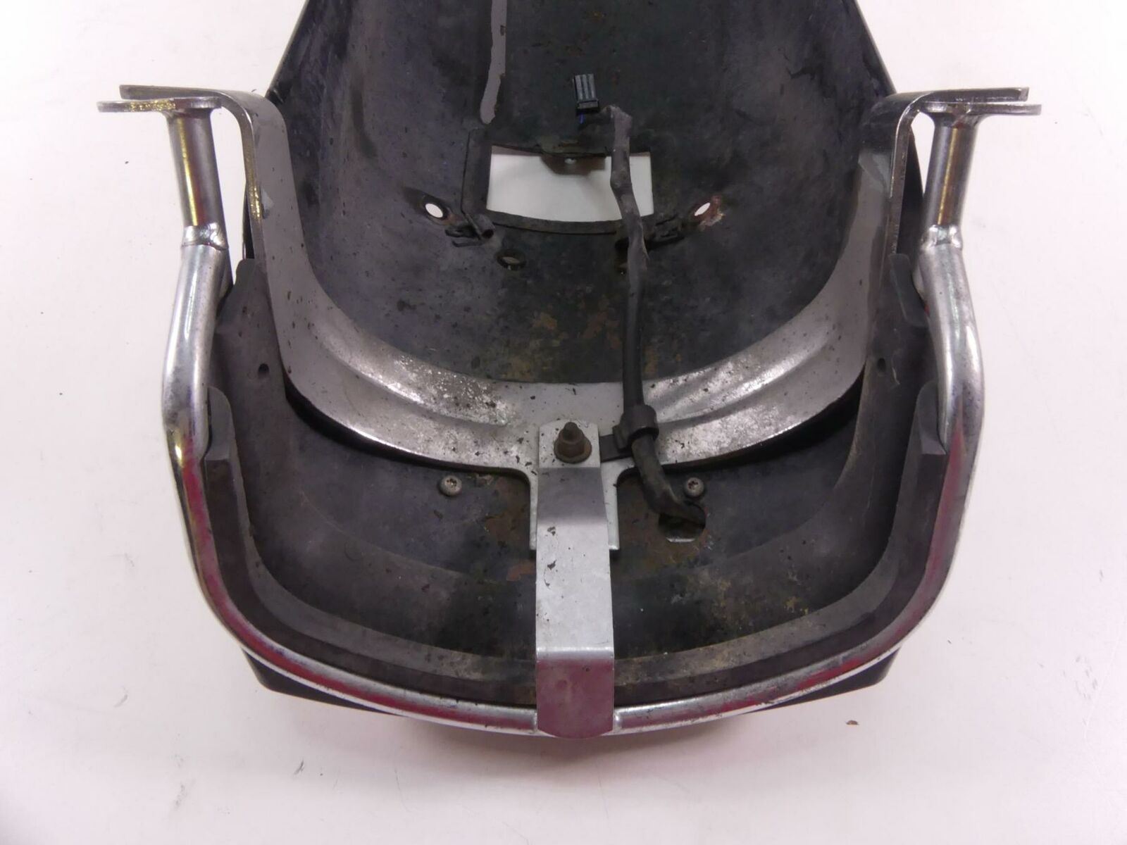 2009 Harley Touring FLHTCU Electra Glide Rear Fender + Bumper - Dent 59579-09 {{ shop.shopifyCountryName }} - Mototech271