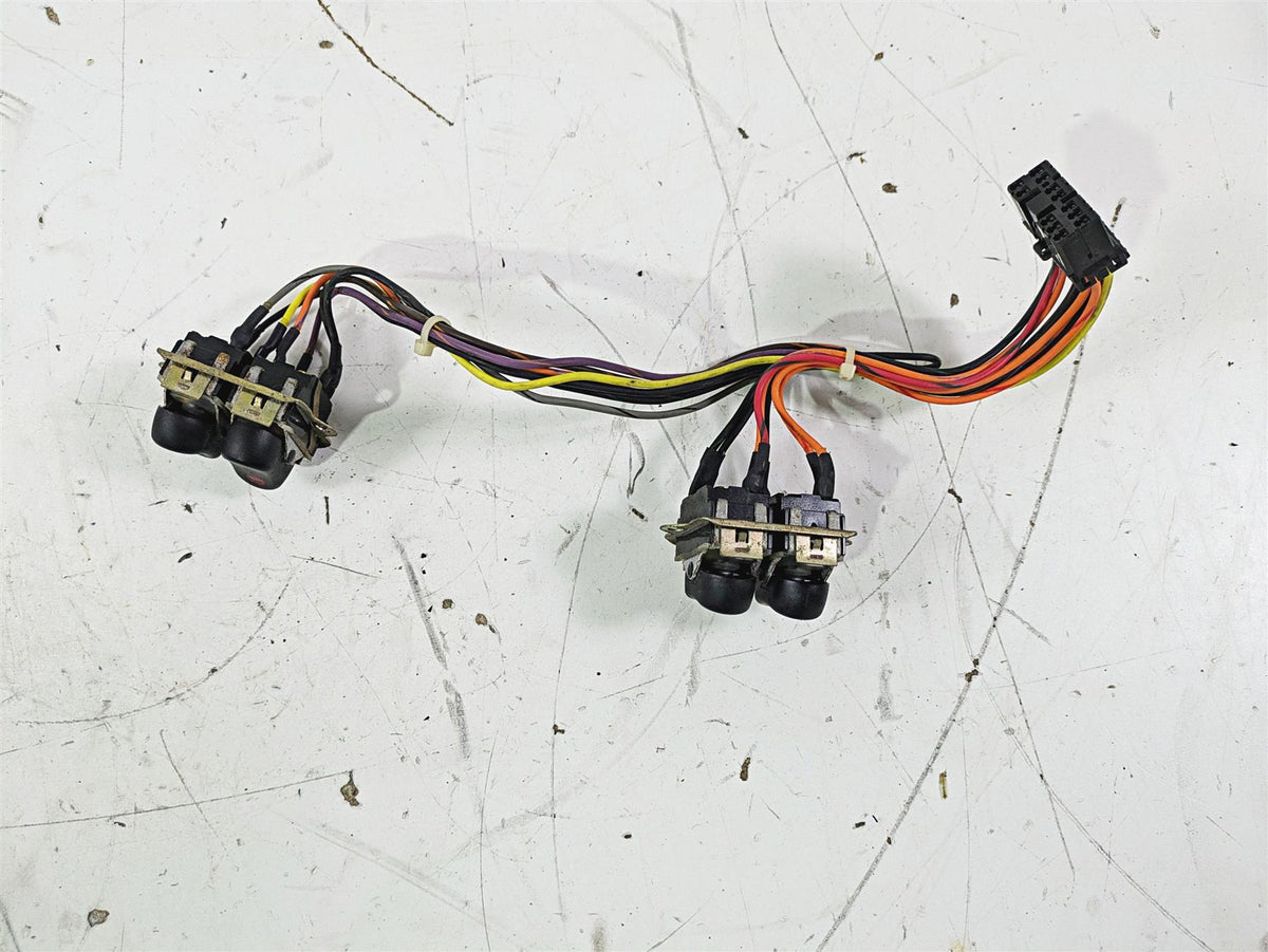 2003 Harley Touring FLHTCUI E-Glide 100th Auxiliary Switch Set 70271-98 {{ shop.shopifyCountryName }} - Mototech271