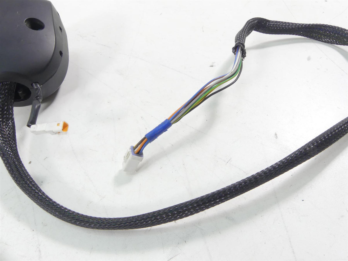 2016 Indian Chief Dark Horse Left Hand Light Horn Blinker Control Switch 4015198 {{ shop.shopifyCountryName }} - Mototech271