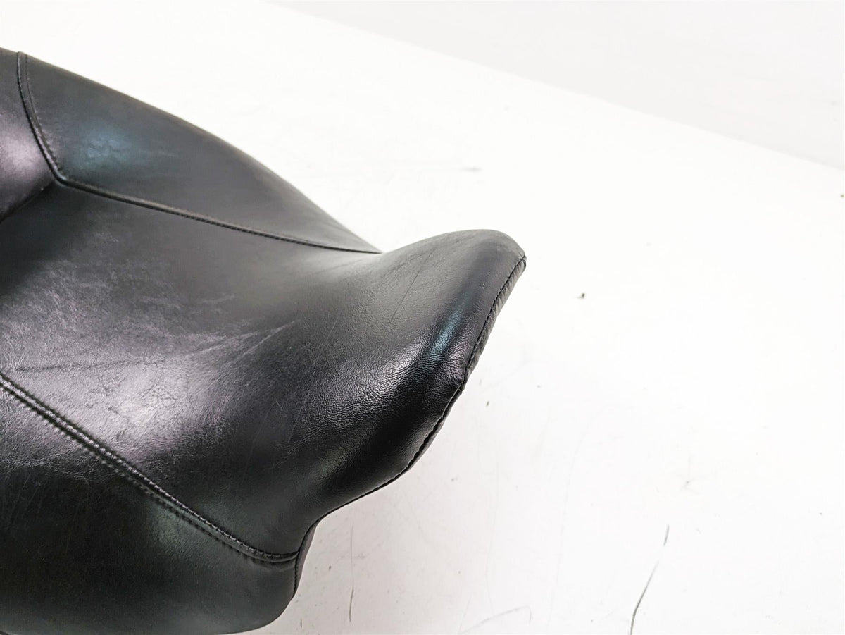 2010 Harley Touring FLHTCU Electra Glide Driver Seat Saddle - No Tears 52320-11 {{ shop.shopifyCountryName }} - Mototech271