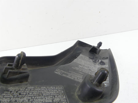 2008 BMW R1200GS K25 Between Leg Side Cover Fairing Set 46637700886 {{ shop.shopifyCountryName }} - Mototech271