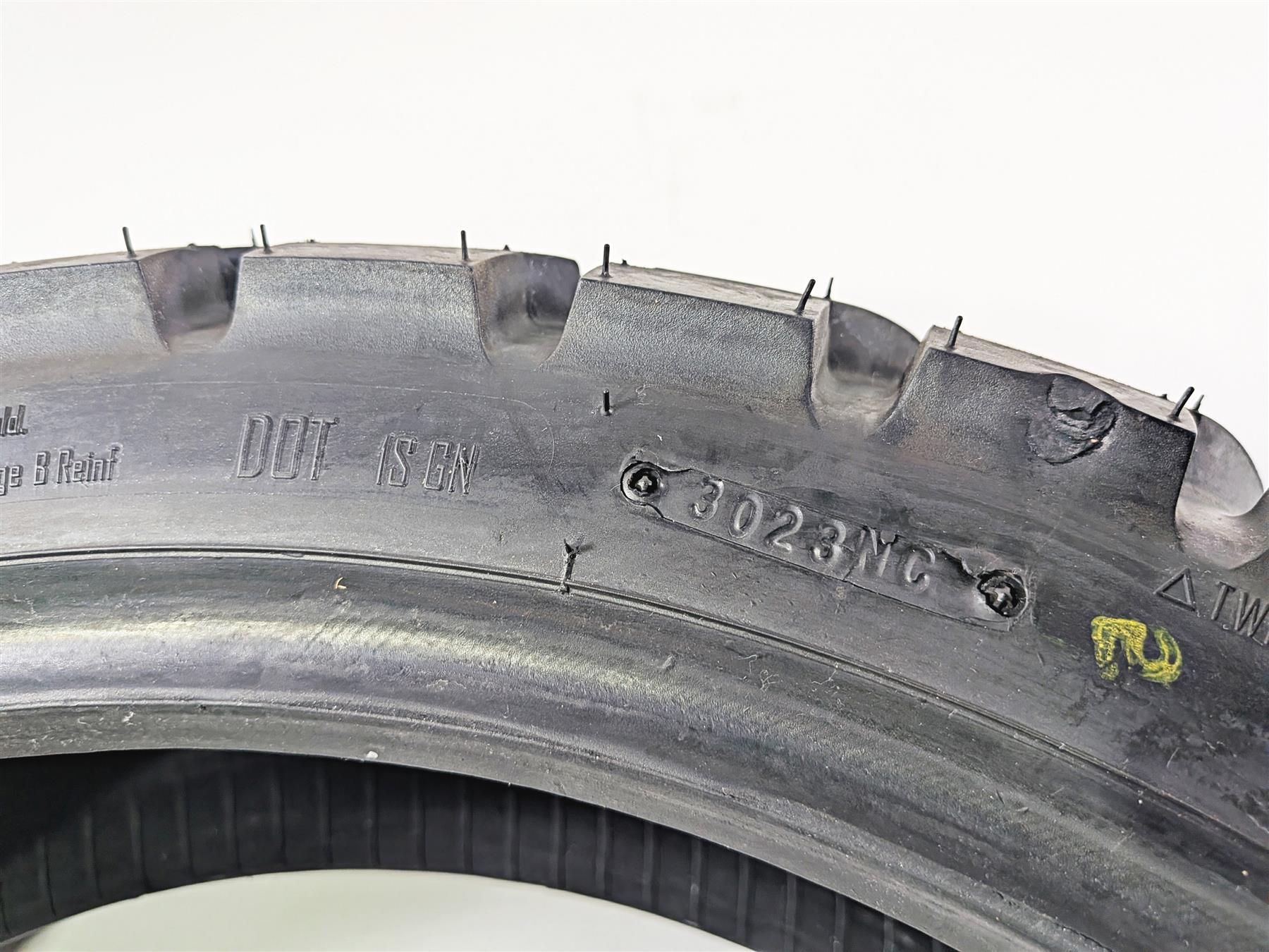 Used Rear Motorcycle Tire Motoz Tractionator Gps 170/60-B17 TGPS1706017 {{ shop.shopifyCountryName }} - Mototech271