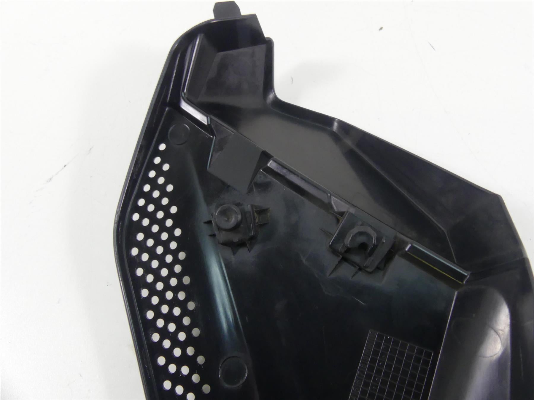 2013 BMW R1200GS GSW K50 Left Right Lower Side Tank Cover Fairing 46638528675 {{ shop.shopifyCountryName }} - Mototech271