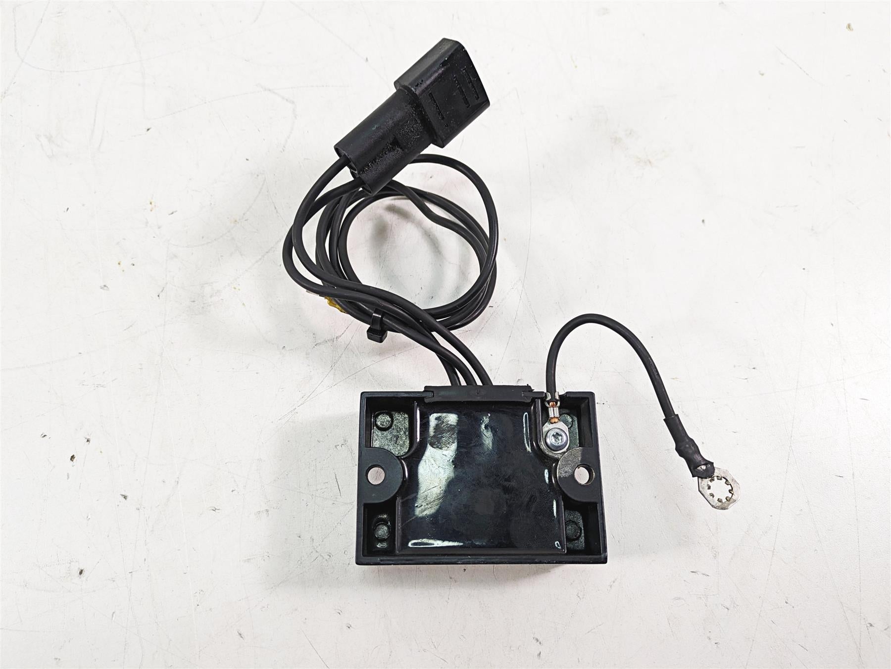 2000 Harley FXSTS Softail Springer Rectifier Voltage Regulator 74512-00 {{ shop.shopifyCountryName }} - Mototech271