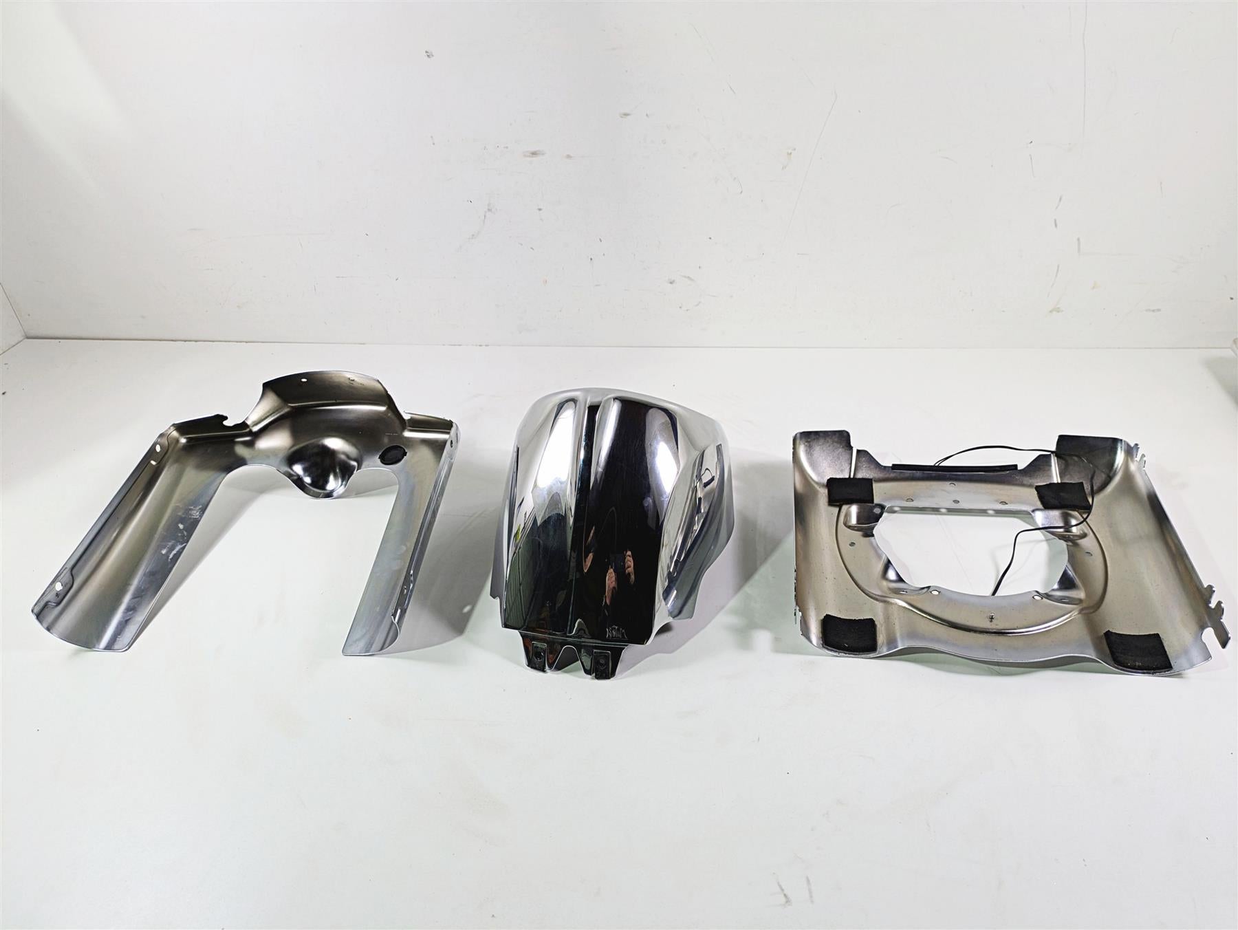 2016 Indian Chief Classic Headlight Head Lamp + Nacelle Cover Set 5632830 {{ shop.shopifyCountryName }} - Mototech271