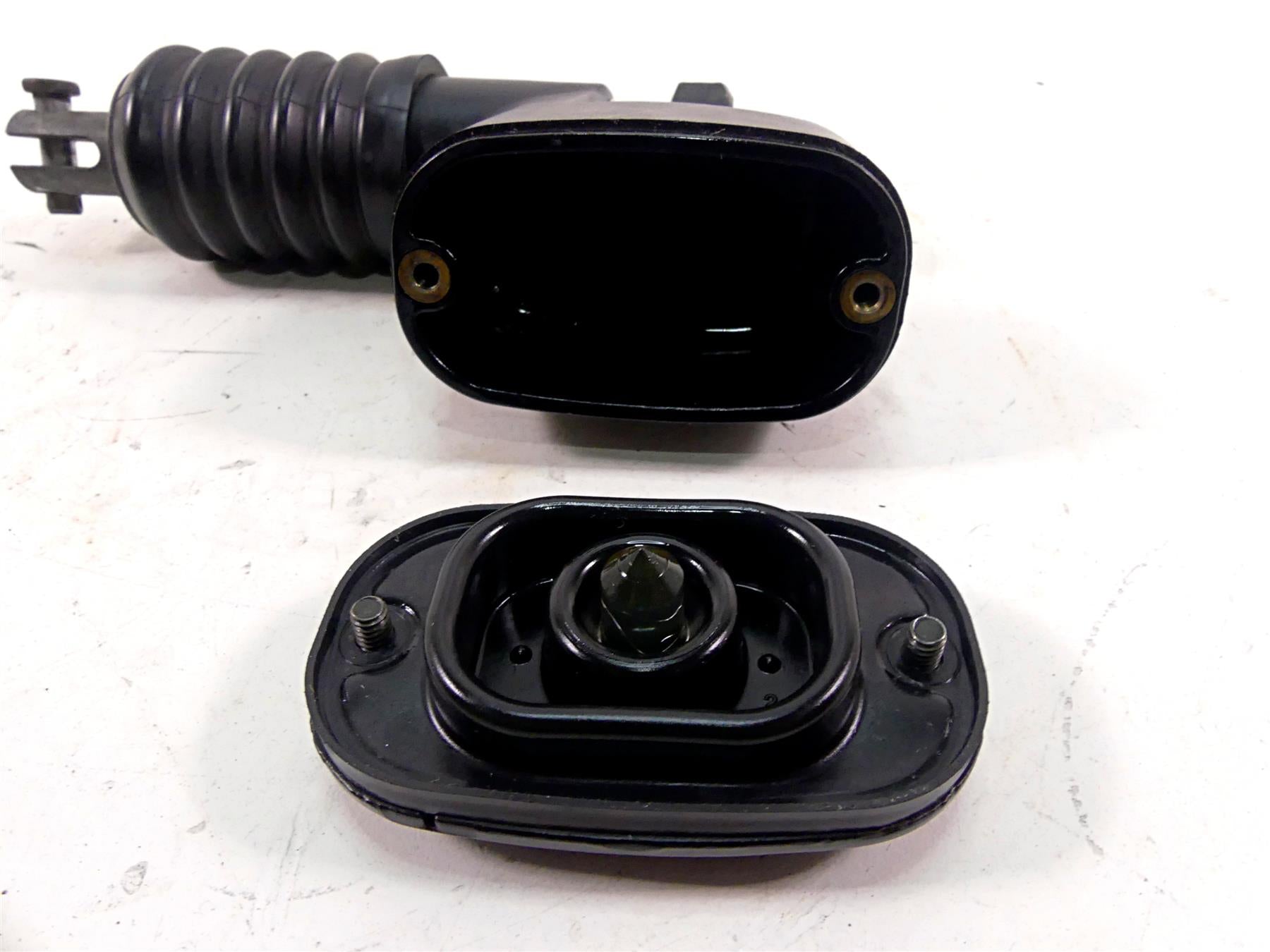 2002 Harley FLSTCI Softail Heritage Rear Brake Master Cylinder 41755-99F {{ shop.shopifyCountryName }} - Mototech271