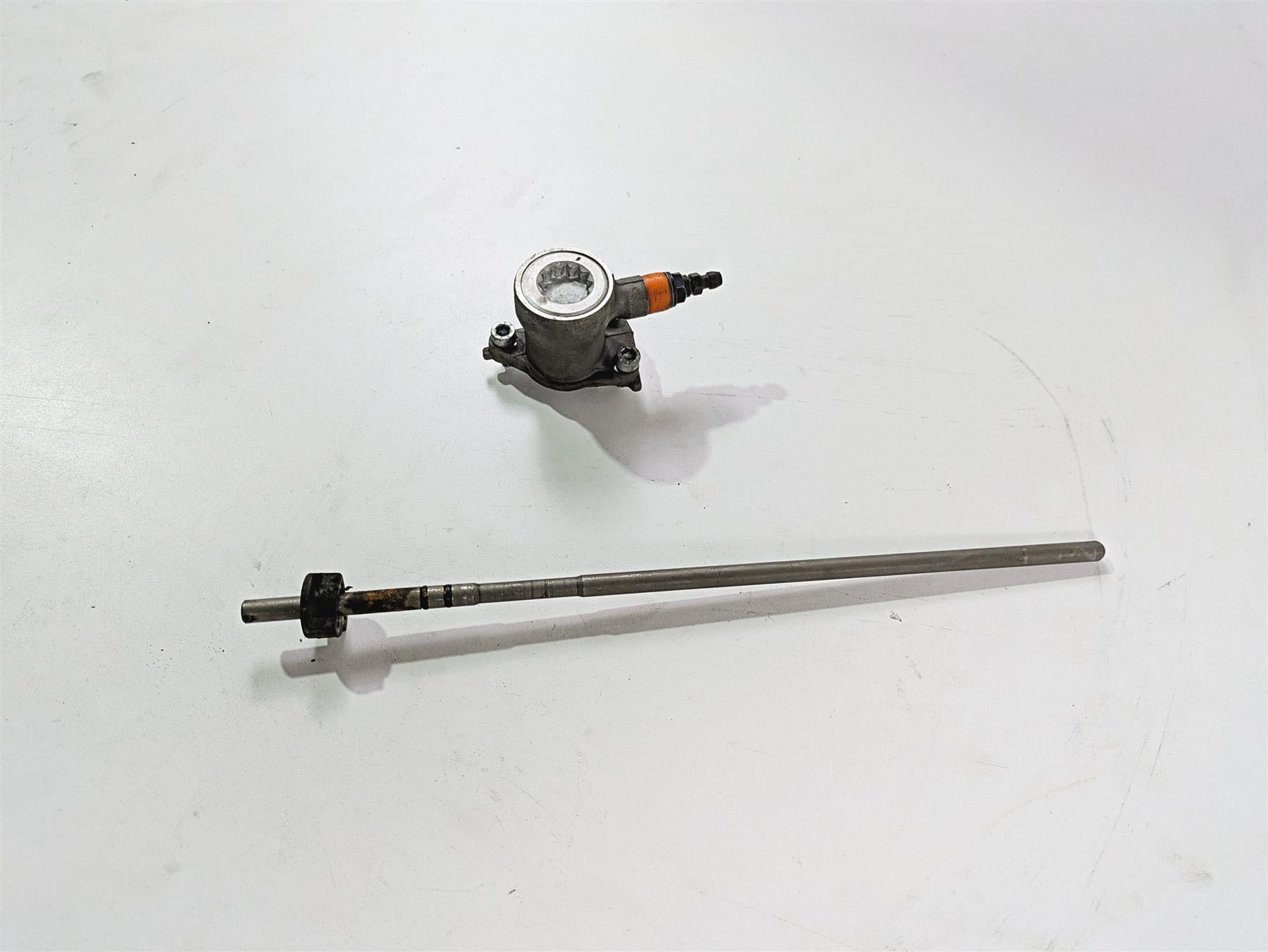 2012 Ducati Streetfighter 848 Clutch Slave Cylinder & Push Rod Set 19540031C {{ shop.shopifyCountryName }} - Mototech271
