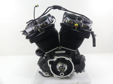 Load image into Gallery viewer, 2018 Harley Softail FXFB Fat Bob Running M8 107ci Engine Motor 7K - Vid 16200384
