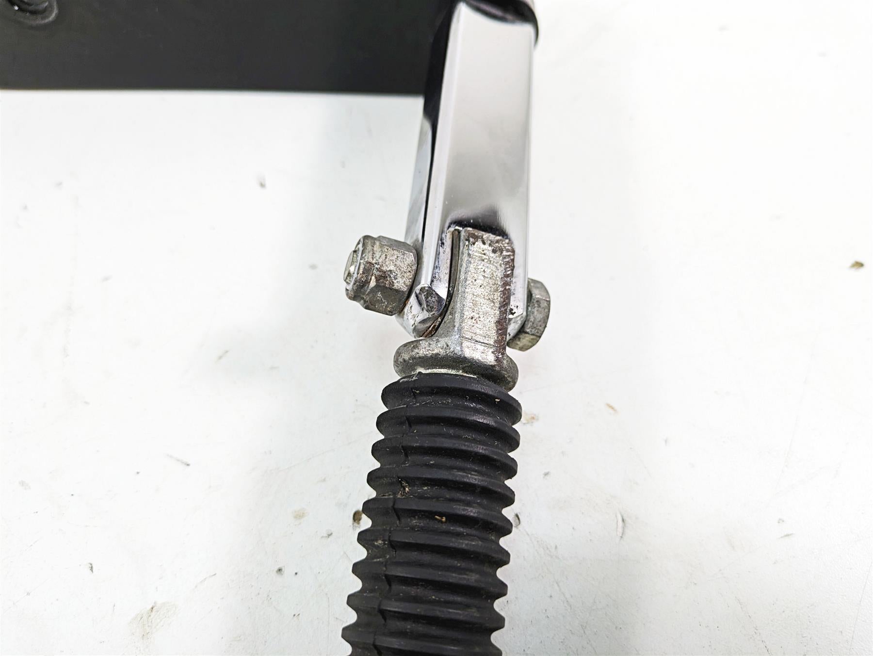 2005 Harley Dyna FXDL Low Rider Highway Foot Peg Set - Read 49354-01 {{ shop.shopifyCountryName }} - Mototech271