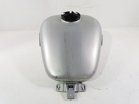 2010 Harley Touring FLHX Street Glide Silver Fuel Gas Petrol Tank 61356-08 {{ shop.shopifyCountryName }} - Mototech271