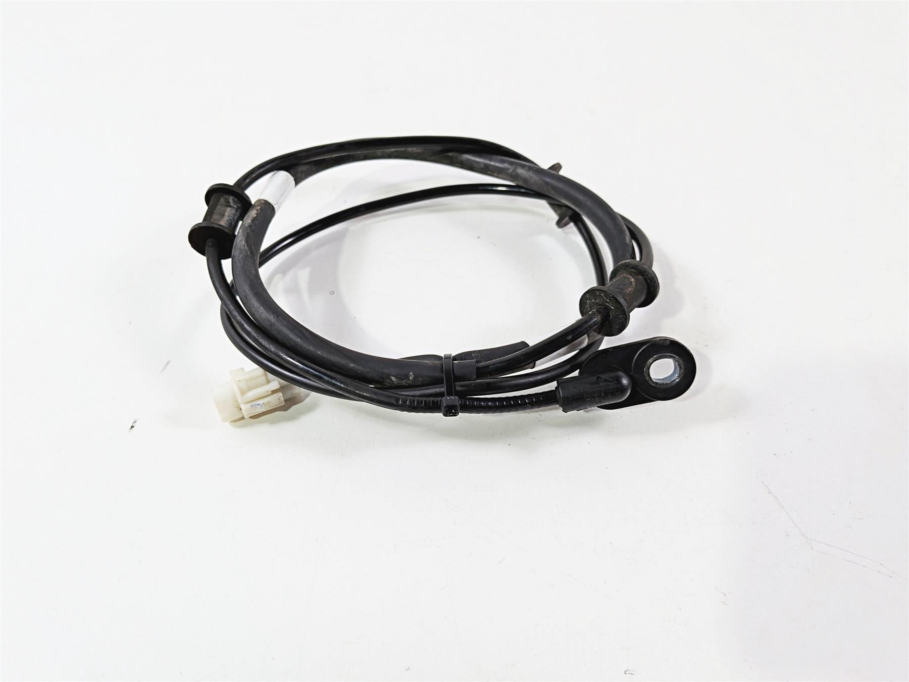 2012 Yamaha XT1200 Super Tenere Front Abs Brake Wheel Speed Sensor 23P-85970-00 {{ shop.shopifyCountryName }} - Mototech271